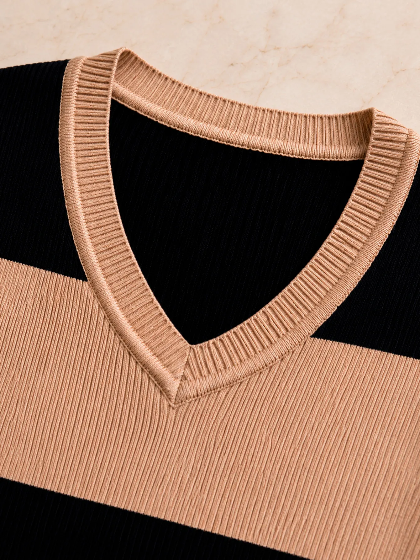 MIS0031 BEIGE Y ROJO 11770